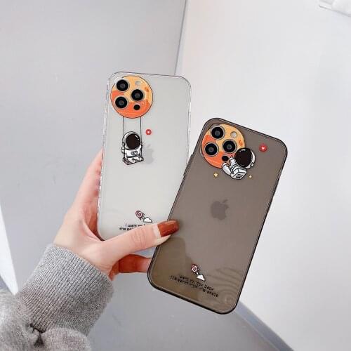 Creative astronaut Side Pinting Phone Case For iPhone 11 12 Pro Max XS XR X 6 7 8 Plus Transparent Clear Camera Shockproof Case