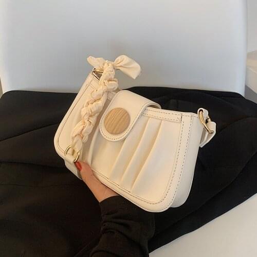 Underarm bag 2021 new fashion womens bag niche design