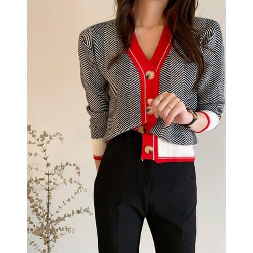 2020 New Fashion Autumn V-neck Single Breasted Short Herringbone Pattern Cardigans Women Loose Casual knitting ContrastSweater