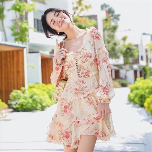 Ladies A-Line Dresses 2020 Lady Retro Palace Digital Chiffon Printed Lantern Sleeve Empire Holiday Women Dresses Square Collar