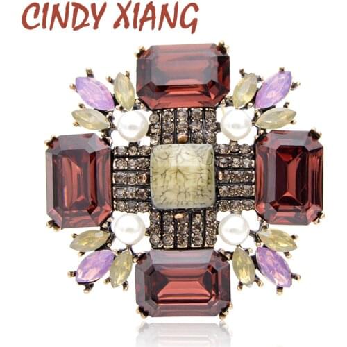 CINDY XIANG Large Crystal Cross Brooches for Women Fashion Vintage Winter Pin Party Wedding Accessories New Design Corsage Gift