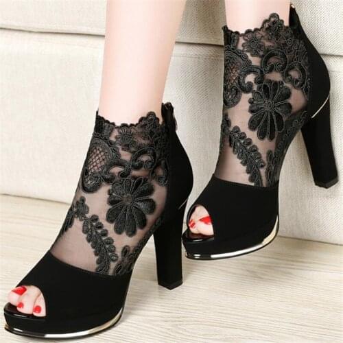 2021 Sexy Prom Wedding Shoes Sandals with Coarse Heels Spring and Summer New European American Waterproof Mesh Gauze Shoes X17