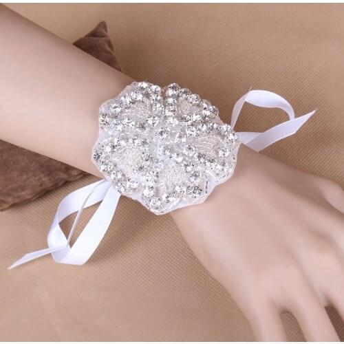 XI06 Handmade Bridal Bracelet Ladys Bracelet European and American luxury diamond rhinestone wedding accessories wristband