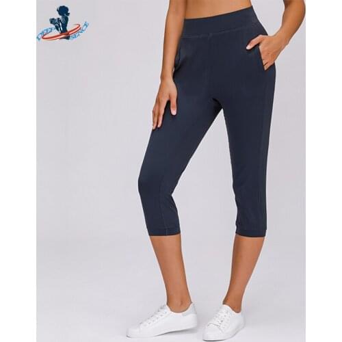 DEEPSENCE Women Yoga Capri Pants With Pockets Athletic Fitness Stretch Sportswear Anti-Sweat Quick Dry Nylon Calf-Length Pants