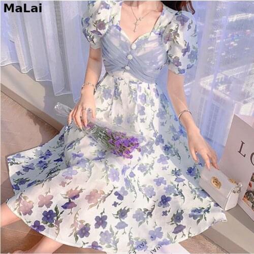 Women Korean Sweet Vintage V-Neck Revolve Dress Summer Elegant Floral Dress Female Casual Puff Sleeve Outdoor Beach Dress 2021