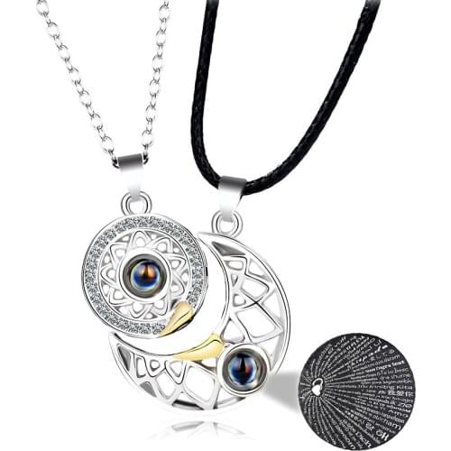 2pcs Magnetic Distance Couple Necklace for Lovers 100 Languages I Love You Projection Pendant Necklace Love Wedding Necklace