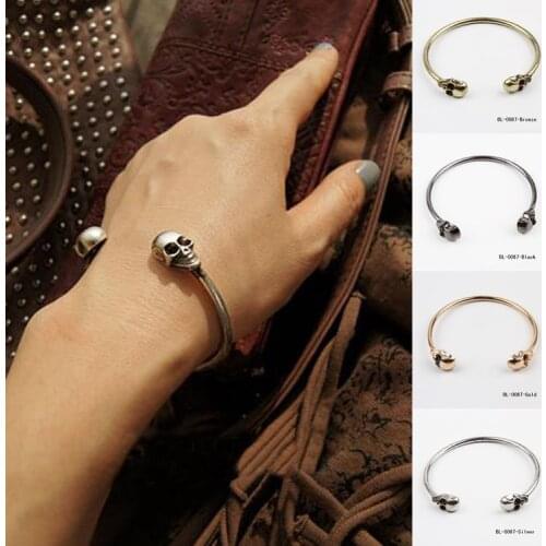 Fashion Retro Steampunk Skull Cuff Bangle Bracelets For Women Men Charms Acrylic Skull Open Bracelet Dropshipping