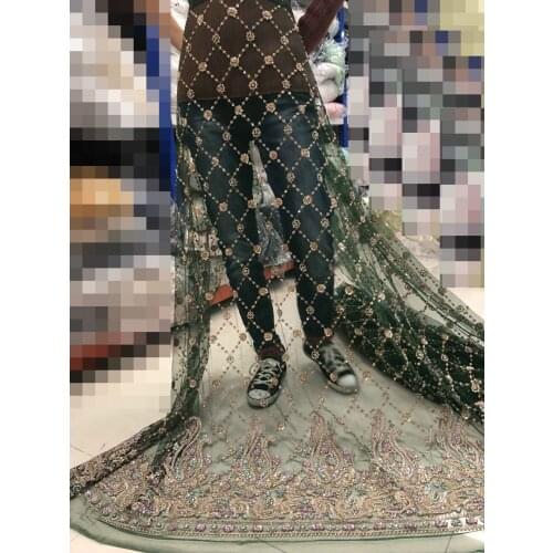 Heavy beaded lace fabric handmade 3d flower luxury Dubai french net lace 2018 bridal lace fabric dentelle tissu 5 yard