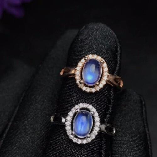 Natural blue moonstone ring, flower shape, fresh and beautiful, 925 silver exquisite