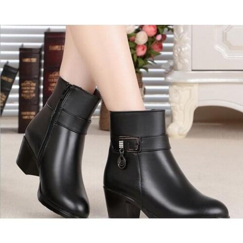 New Fashion Genuine Leather women boots winter thick wool lined genuine Leather women snow boots large size women Classic shoes