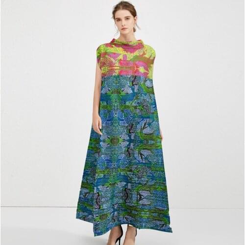 Issey Miyake ladies designer dress 2022 autumn new retro hit color printing dress loose large size temperament womens clothing