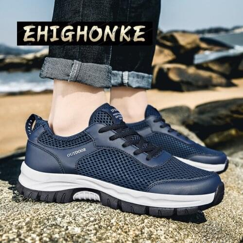 2021 mens high quality sandals new fashion breathable beach summer mens shoes comfortable leather mesh stitching sandals y78