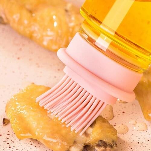 Brush Oil Bottle High Temperature Resistant Kitchen Tool Silicone Oil Bottle Brush with Cover for Baking