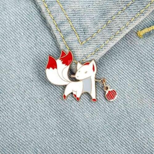 2021 Cartoon cute red fox holding festive Alloy badge brooch For Boy/Girl Clothing Art Badges Decor 2.8*2.3cm
