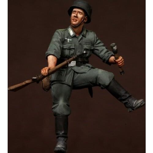 1/35 Resin Figure Model kits 1 figure Unassambled Unpainted C571