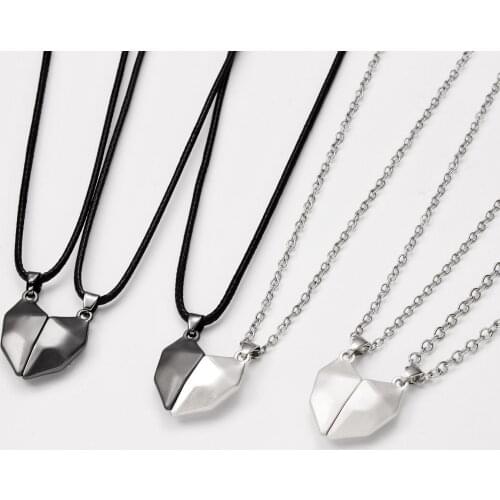 2Pcs/Lot Magnetic Couple Necklace Friendship Heart Pendant Distance Faceted Charm Necklace Women Valentines Day Gift 2021