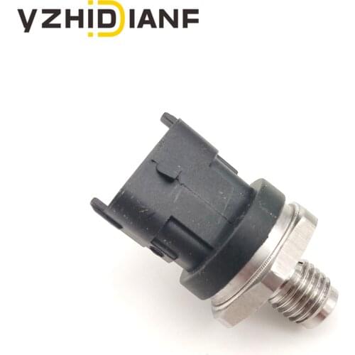 1X Fuel Rail Pressure Sensor Sender For Fiat Ducato Pritsche Fahrgestell 2.8 JTD 0281002909