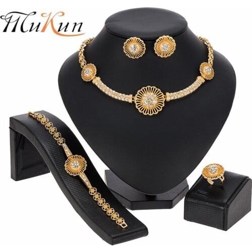 African Dubai Gold Jewelry Nigerian Crystal Necklace Hoop Earrings Ring Women Italian Bridal Jewelry Sets Wedding Accessories