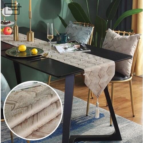 Rustic Decor Runner For Table Modern Sequin Table Runner For Wedding Decoration Tassel Fringe Table Track Luxury Table Setting