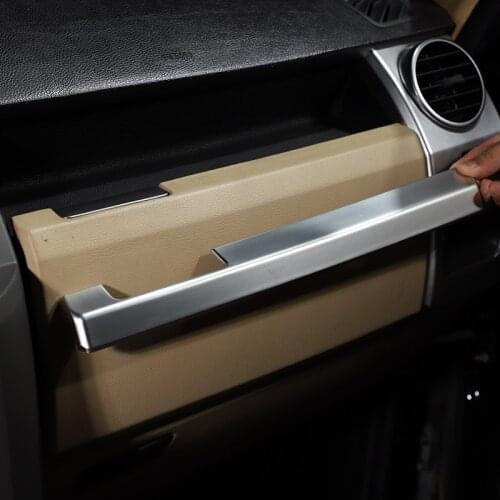 For Land Rover Discovery3 LR3 04-09 ABS Car Interior Co-pilot Console Dashboard Glove Box Sequins Cover Stickers Car Accessories