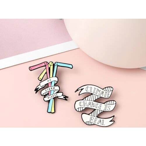 No Plastic Straws Enamel Pins Protect Environment Brooches Fashion Gifts for Friends Wholesale Bag Lapel Pin Shirt Badge