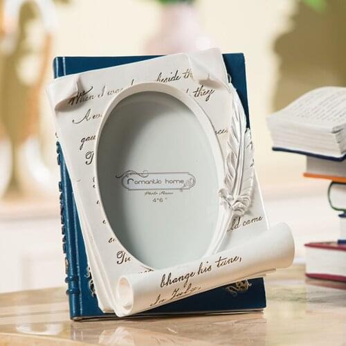Unique vintage book style desktop resin photo frame Creative pastoral art decorative photo frame