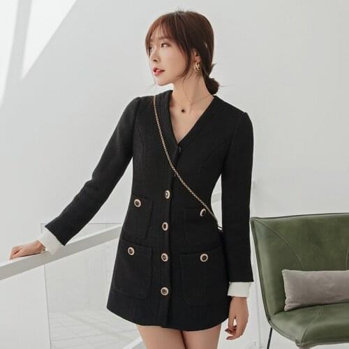 YIGELILA Autumn New Arrivals Black Dress V-neck with Pokets Long Sleeves Short Dress Empire A-line Above-knee Mini Dress 65288