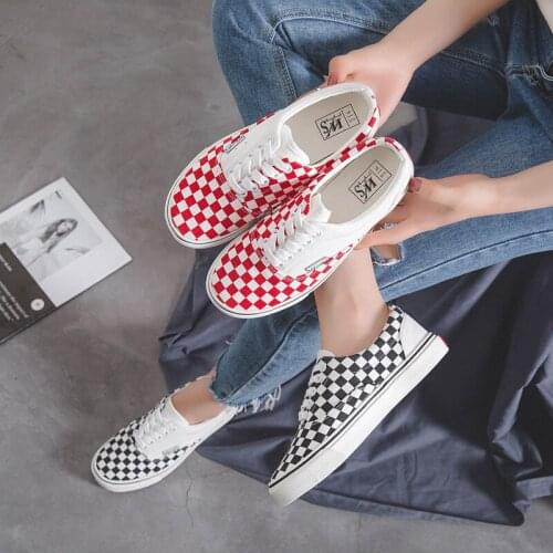 Womens Canvas Sneakers Black and White Chessboard Couples with Classic Low-cut Canvas Shoes Mens Shoes Women Shoes Moda Mujer