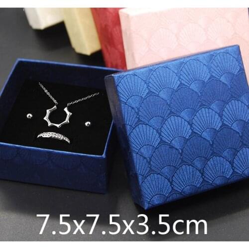 1piece 7.5*7.5*3.5cm Shell pattern Jewelry Organizer Gift Box Necklace Earrings Ring storage Paper Jewellry Packaging Container