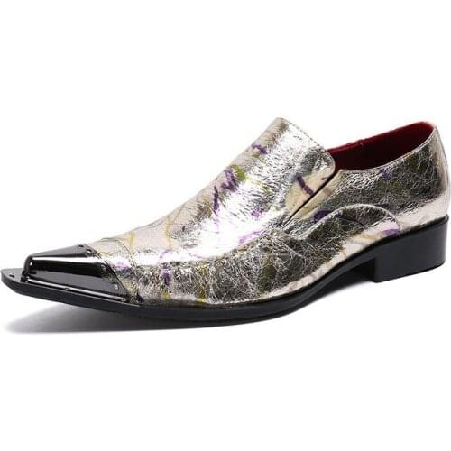 2021 New Mens Shoes Golden Metal Toe Leather Dress Shoes Men Slip on White Blink Party and Wedding Shoes for Men