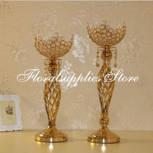 2019 New Wedding Candle Holder Centerpiece Decoration Gold Metal Candlestick 49cm 55cm Tall Wedding Marriage Party Favors