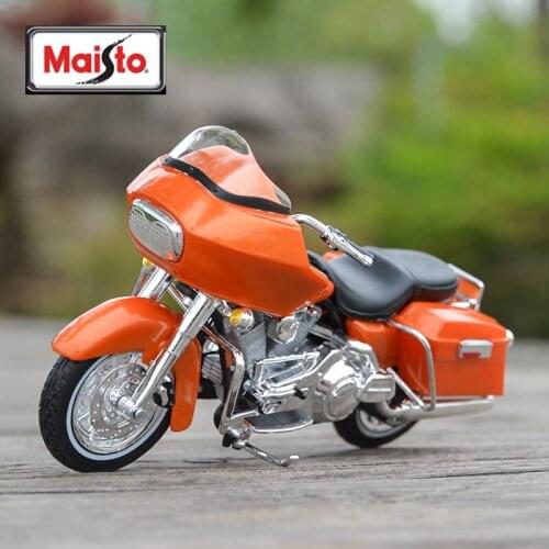 Maisto 1:18 2002 FLTR Road Glide Die Cast Vehicles Collectible Hobbies Motorcycle Model Toys