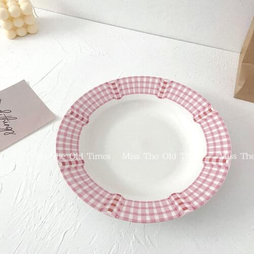 Ins Korean Checkered Lace Girl Hand-painted French Retro Cake Dessert Plate Breakfast Plate Fruit Plate Dessert Plate