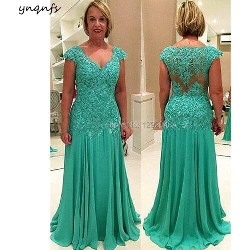 YNQNFS MD44 Elegant Lace Appliqued Sheath V Neck Cap Sleeves Mother of the Bride/Groom Dresses Long Outfits Emerald Green