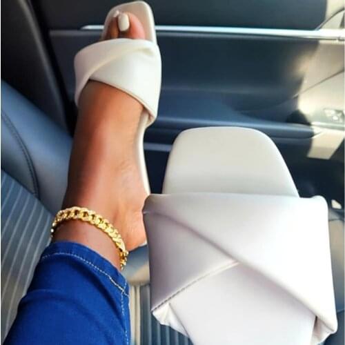 Hot Black White Shoes Woman Sandals All Match Square Toe Comfortable Slides Casual Flat Beach Sandals Femme 2021 Mules Footwear