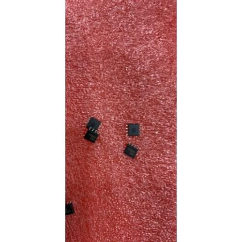 50PCS -1lot 2SC5664 driver chip SOP8 car engine body computer IC chip C5664