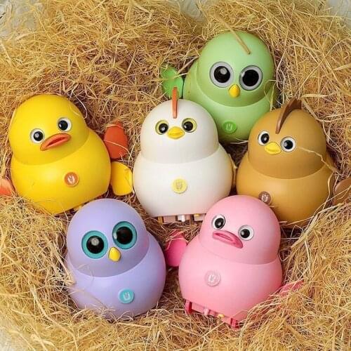 Electric Swinging Chicks Small Team Cute Cute Chickens Can Run Magnetic Duck Chickens Children Boys and Girls Toys Electric Toys