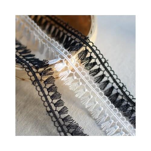 Free Shipping 3 Meters/1.8CM Black White Tassel Lace Ribbon Dangling Fringe Lace Trims For DIY Sewing Craft