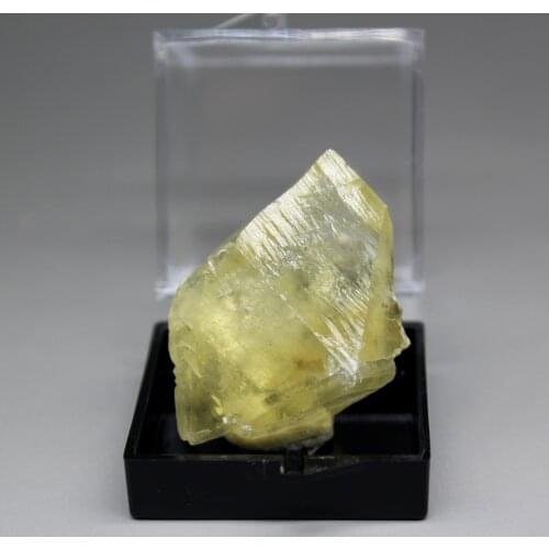 100% natural Calcite mineral specimen stones and crystals healing crystals quartz gemstones box size 3.4 cm