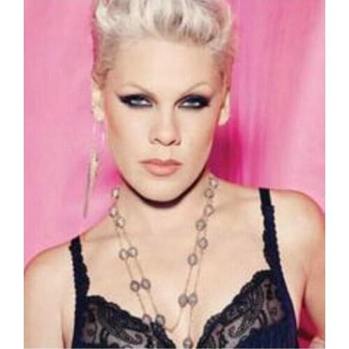 5d diamond painting pink portrait full square / round drill American singer 40x50cm