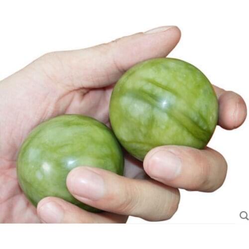 Sell like hot cakes with the elderly handball health care ball ball jade eyes stone solid ball Massage health golfers play ball