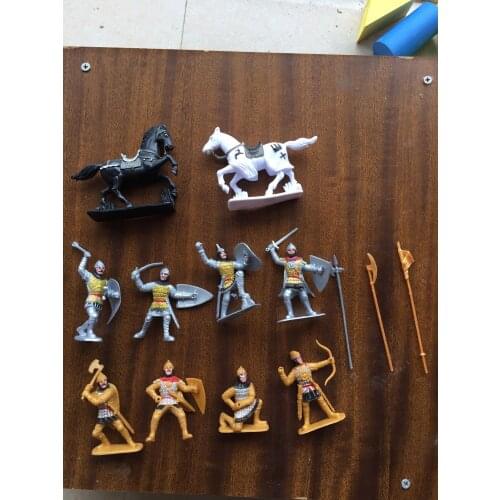 Ancient Roman Armor Soldier Sword Shield Soldier Knight Stone Car Toy Plastic Model Sand Table Set