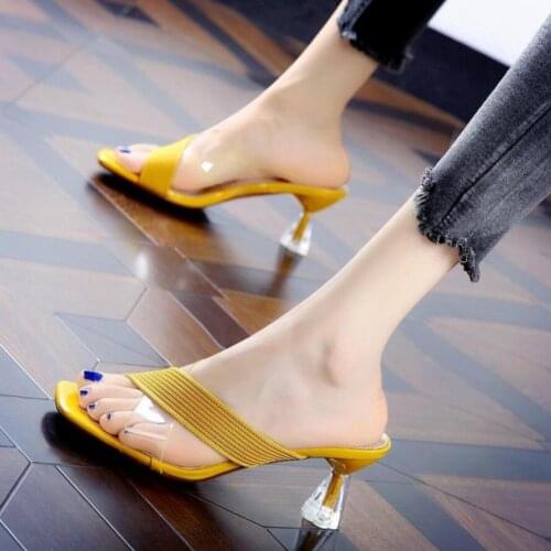 2021 Fashion High Heels Shoes Women Transparent Slippers Leather Luxury Designer Ladies Street Sandals Slides Tong Femme