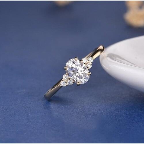 18K Yellow Gold 1ct Moissanite Engagement Ring Unique Diamond Cluster Ring Women Bridal Antique Oval Cut Wedding Anniversary