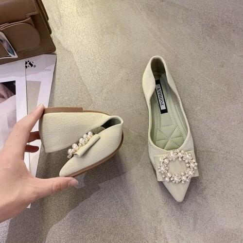 Womens Spring 2021 Pearl Korean Edition Pointed Flat Shoes with Soft Soles Women Shoes