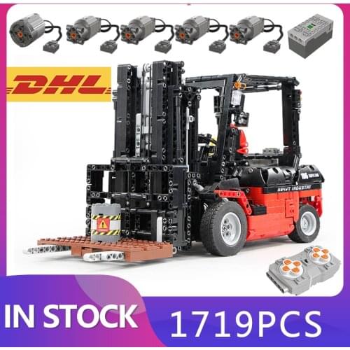MOULD KING 13106 Technical City Engineering Vehicles Forklift Mk II Truck Building Blocks Bricks Kids DIY Toys Birthday Gifts