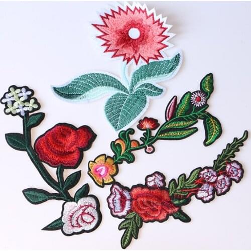 2 Pcs Flowers Decorative Patch Rose icon Embroidered Applique Patches For DIY Iron on Badges Stickers on the clothes,Jeans