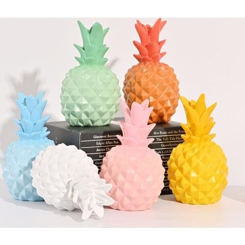 Nordic ins modern creative home Miniatures Figurines Pineapple Decoration simple wind resin crafts Desktop Ornament Home Decor