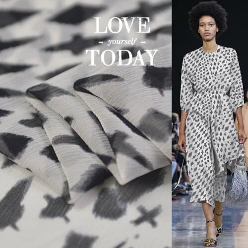 Abstarct fashion print crinkle pure silk georgette gauze fabric very thin and soft,SCG659