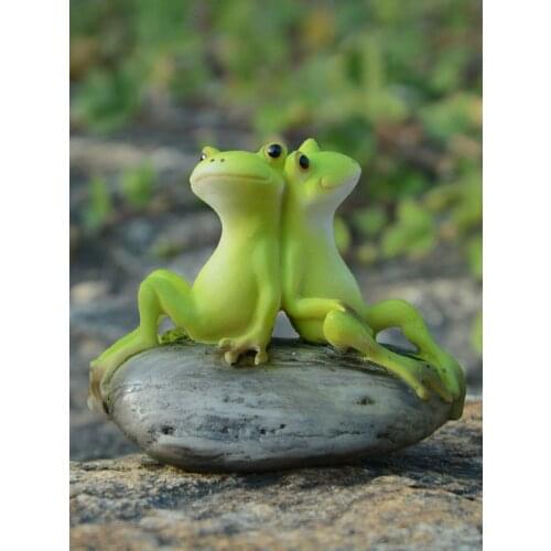 Creative cute garden frog ornaments animal Resin Arts fairy garden miniature figurines gifts room home decoration accessories